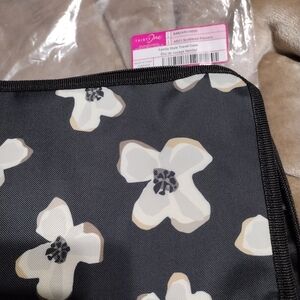 Floral Black and White Travel bag